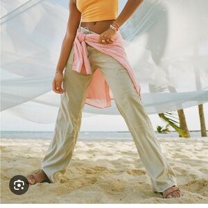 AE dreamy drape wide leg Sz 12 long